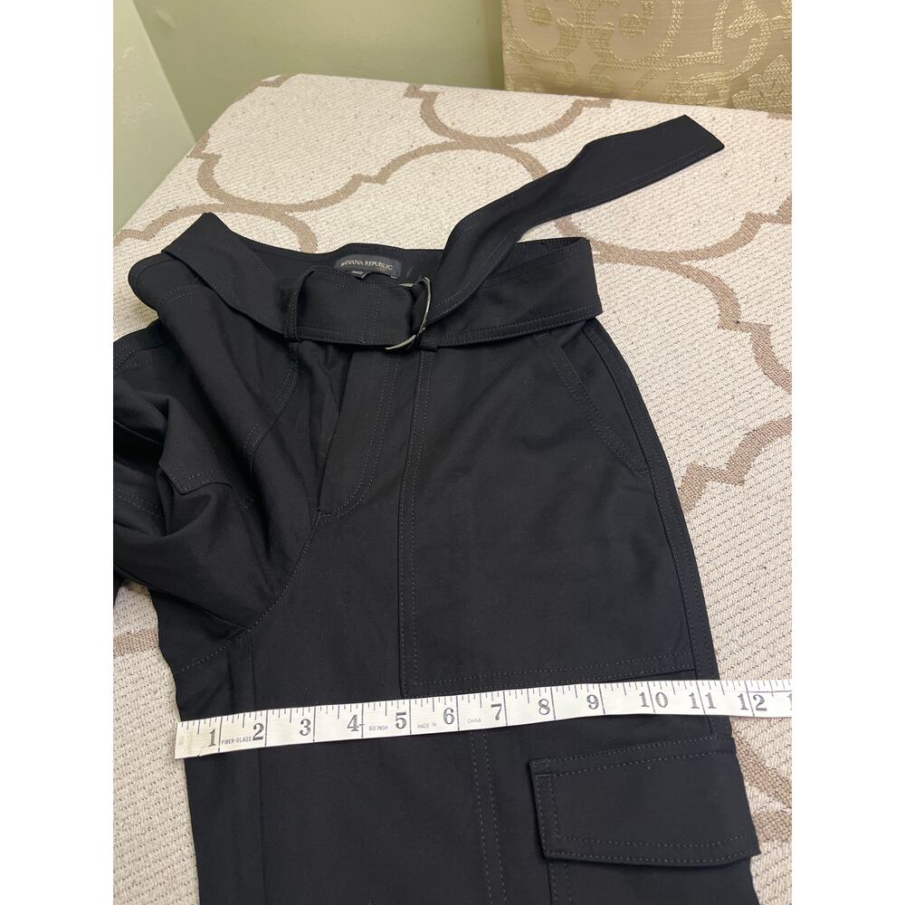 Banana Republic slim refined stretch cargo belted black pants, size 4 - Picture 10 of 14